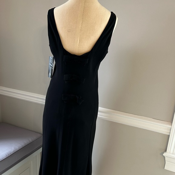 NWT Jones New York black dress with bow detail on back - Picture 4 of 10